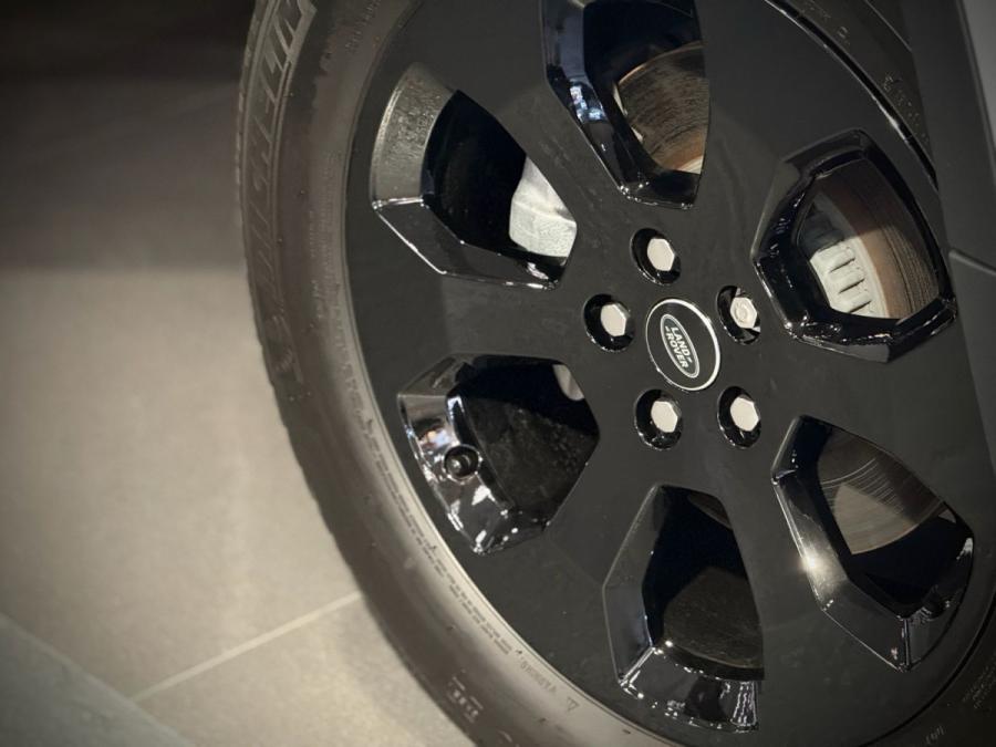 DEFENDER 90 P300 - Image 5